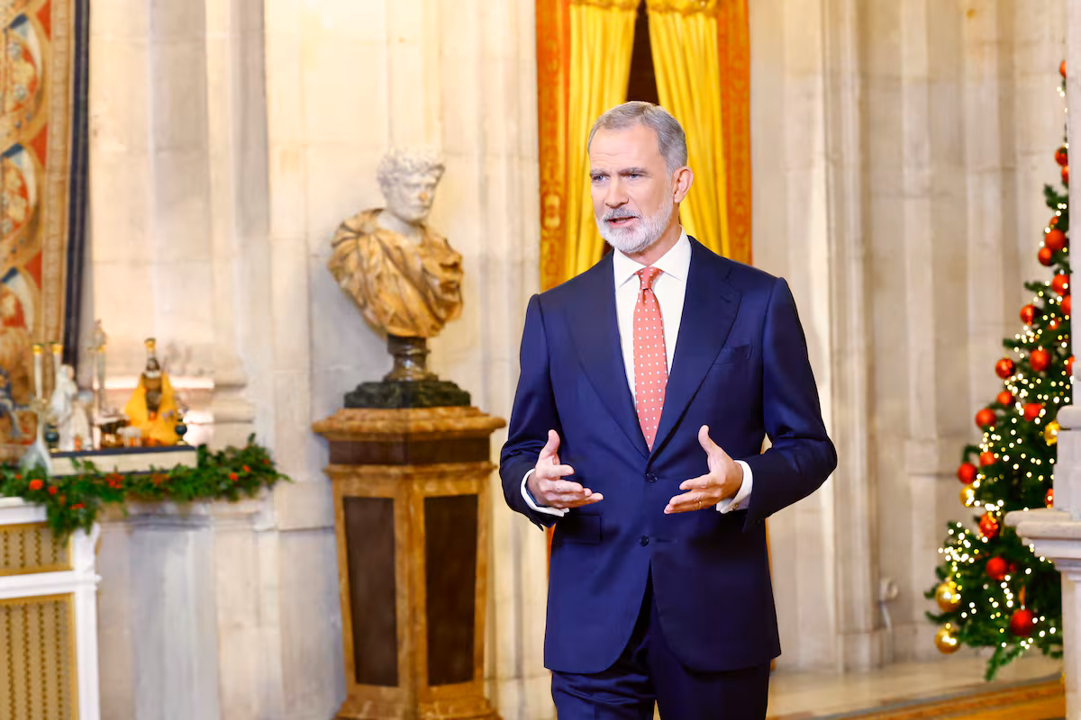 El Rey alerta de la “inquietante crisis de confianza” en la democracia El Rey alerta de la “inquietante crisis de confianza” en la democracia