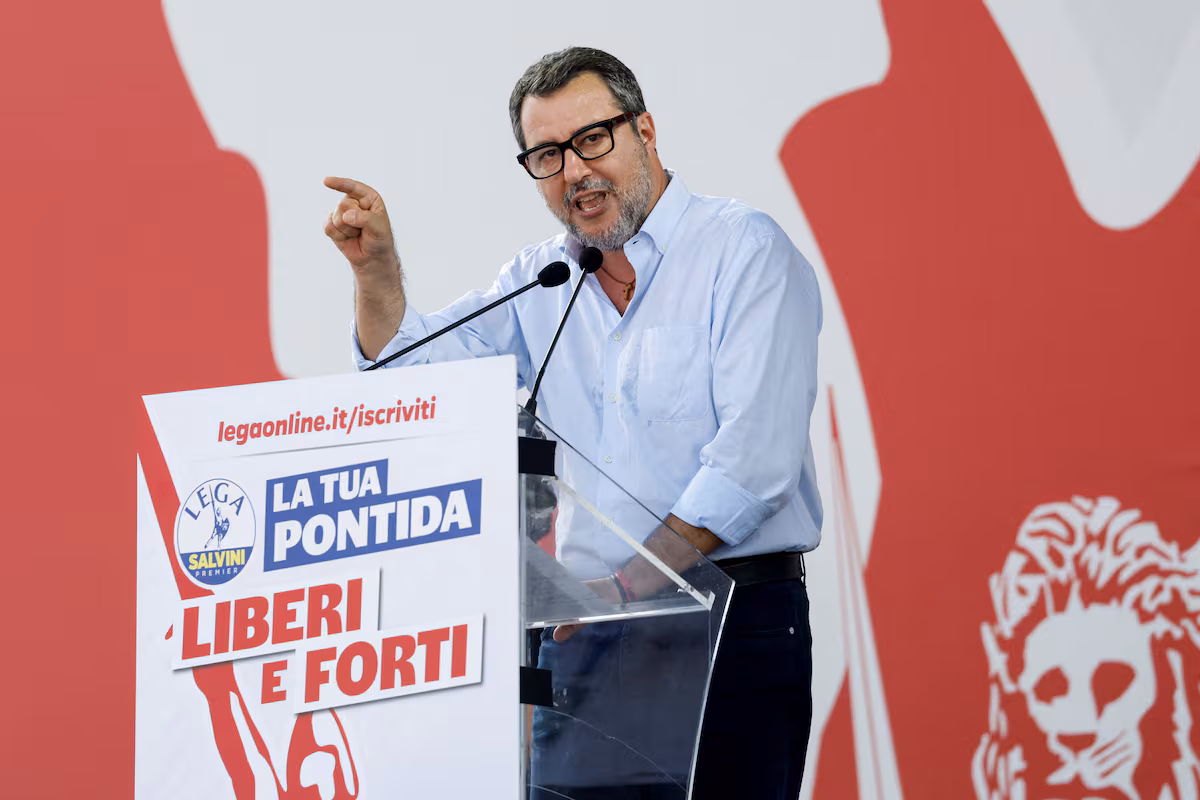 El Supremo italiano absuelve definitivamente a Salvini por impedir el desembarco de migrantes del barco ‘Open Arms’ EL PAÍS