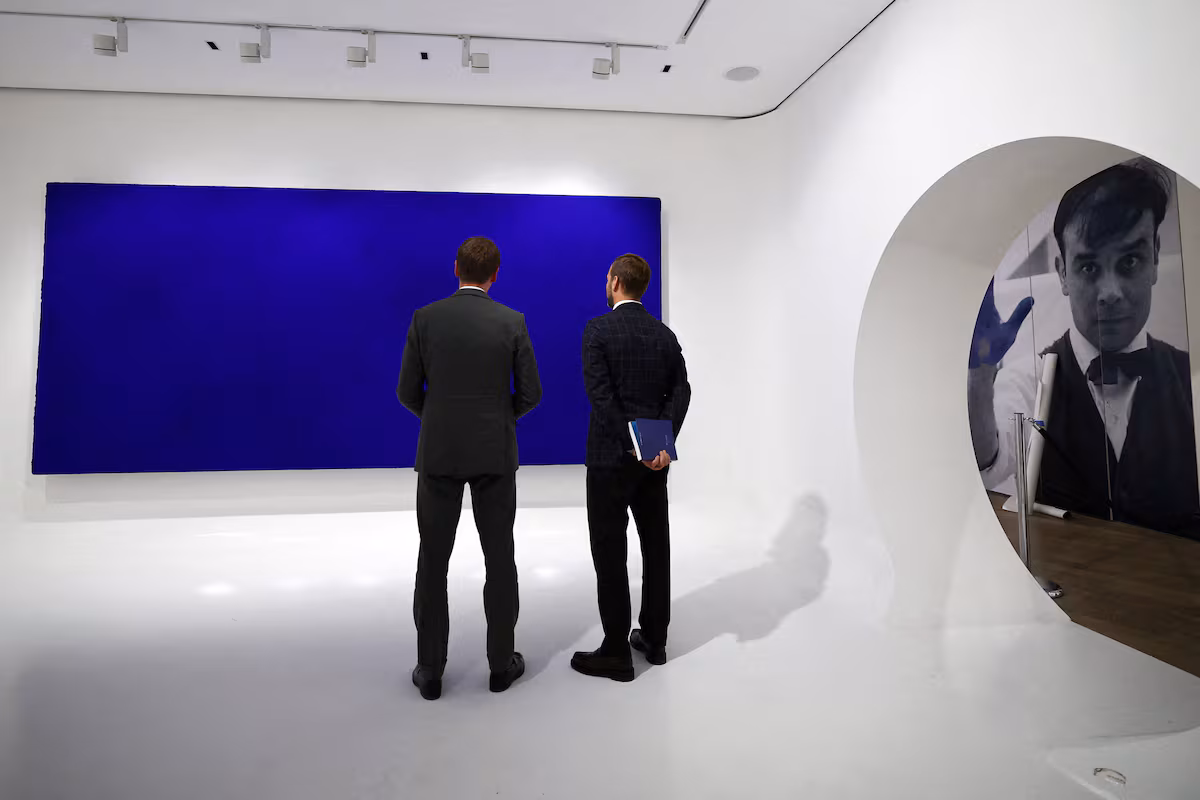 “El arte es el azul”: cómo un color cautivó nuestros sentidos EL PAÍS