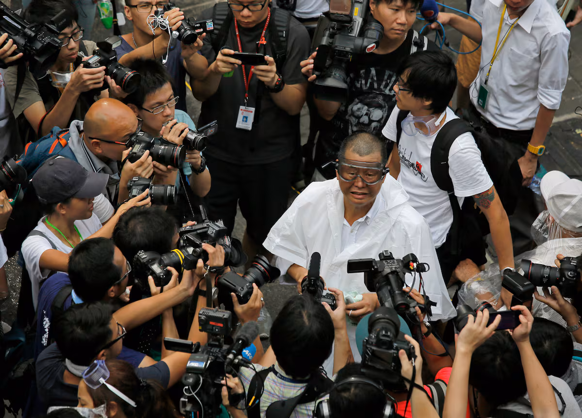 El magnate Jimmy Lai, declarado culpable de sedición por un tribunal de Hong Kong EL PAÍS