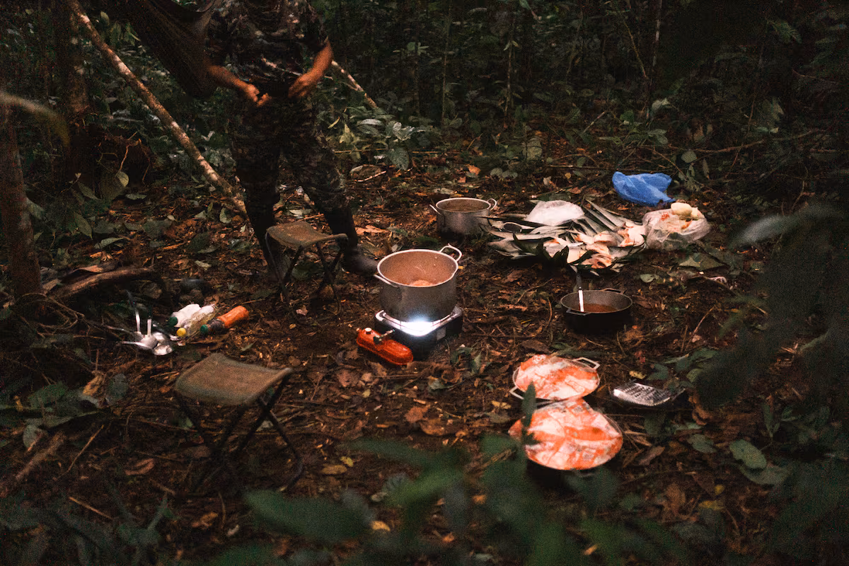 El sabor agridulce de las fiestas decembrinas: los alimentos que marcaron a los secuestrados por las extintas FARC EL PAÍS
