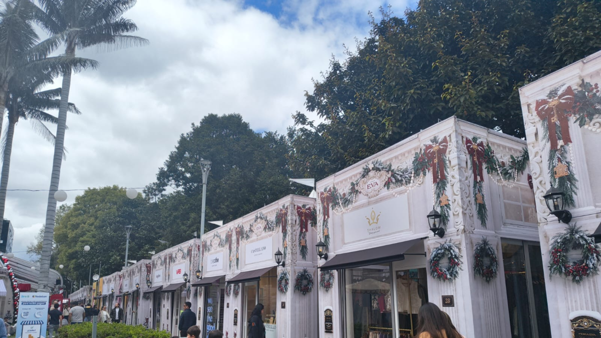 Entre el 10 y el 21 de diciembre, la Feria EVA White Christmas se toma el Parque de la 93: hay más de 500 emprendimientos Entre el 10 y el 21 de diciembre, la Feria EVA White Christmas se toma el Parque de la 93: hay más de 500 emprendimientos