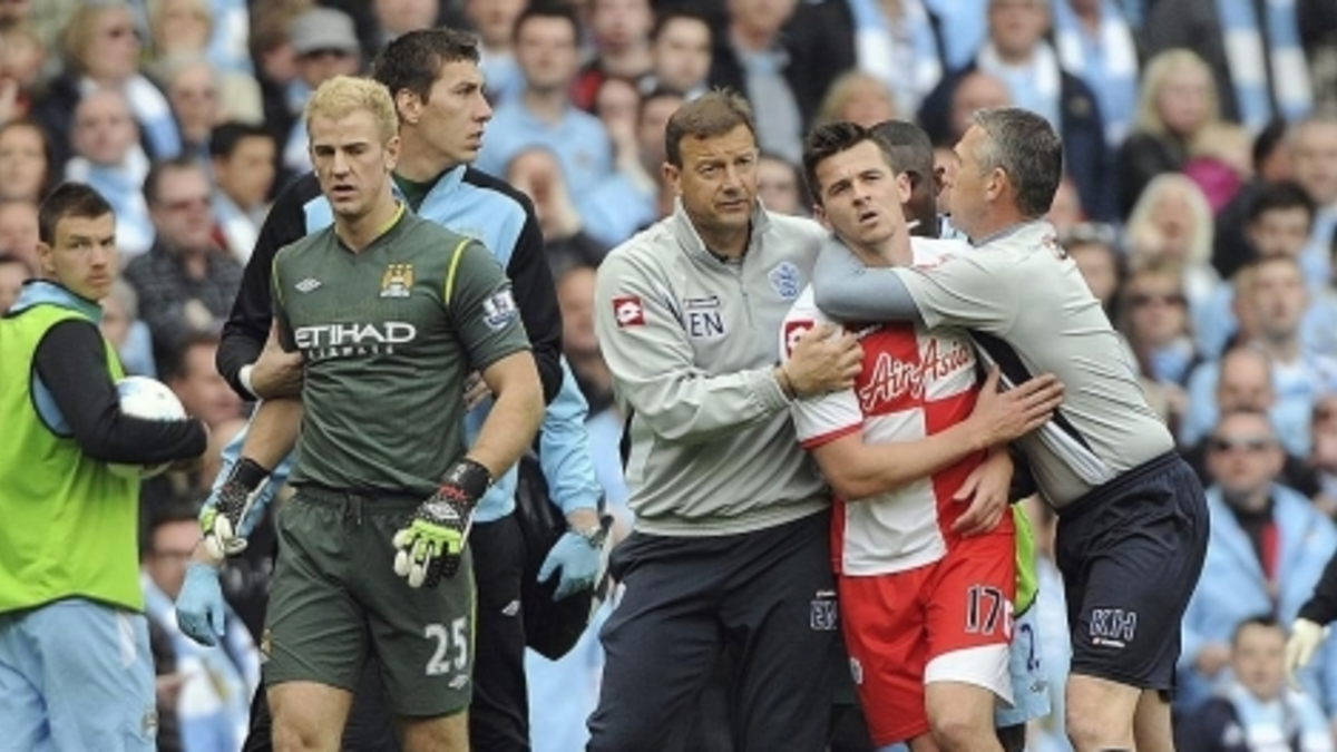 Exjugador del Manchester City, en graves problemas: fue condenado a seis meses de prisión por lanzar ofensivos mensajes Exjugador del Manchester City, en graves problemas: fue condenado a seis meses de prisión por lanzar ofensivos mensajes