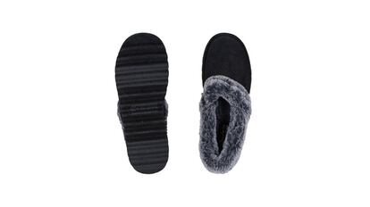 Ponte cómoda y refúgiate del frío con estas zapatillas de estar por casa de Skechers, ahora con un 15% de descuento zapatillas cozy up skechers