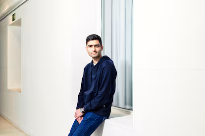 Raúl Alonso, investigador: “Las matemáticas más hermosas no se investigan por sus aplicaciones prácticas” Raúl Alonso, investigador: “Las matemáticas más hermosas no se investigan por sus aplicaciones prácticas”