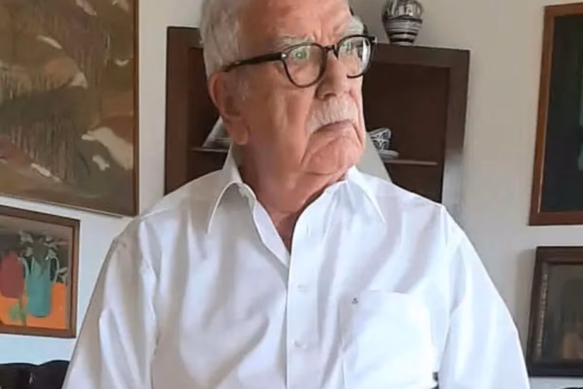 Fallece a los 94 años el director de teatro Francesc Nel.lo, uno de los personajes más amables y apreciados de la escena catalana EL PAÍS
