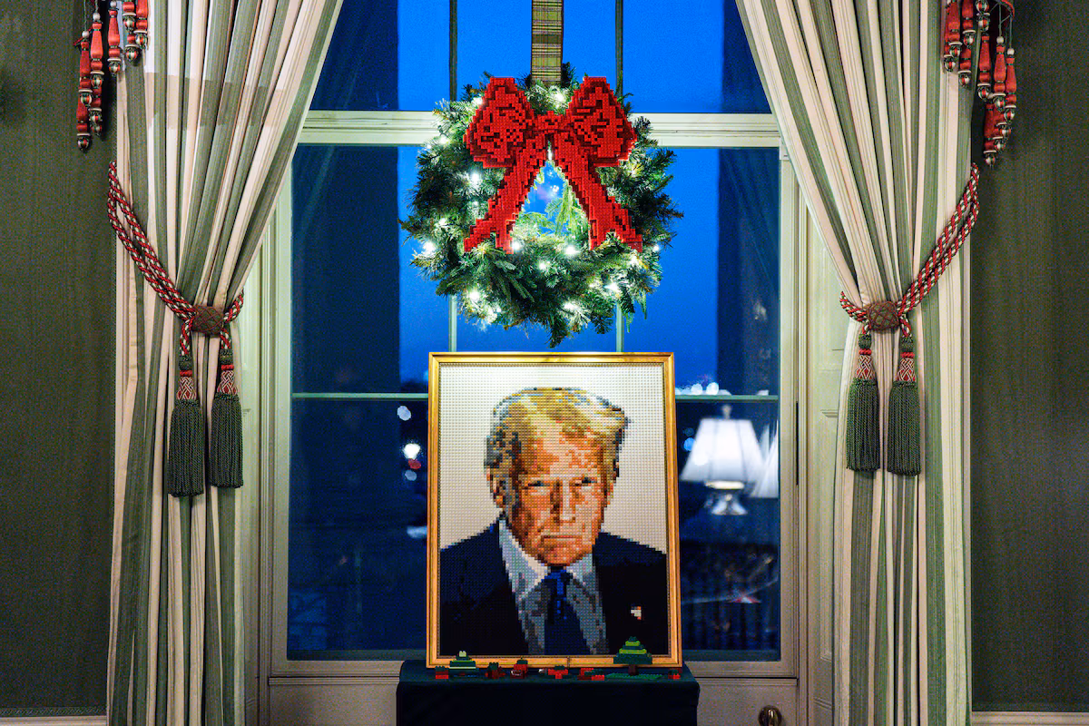 From Christmas movies to carols: Trump administration uses the holidays to push its anti-immigrant agenda EL PAÍS