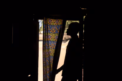 La infancia perdida en el bosque de los niños soldado: “Cada jefe del grupo armado tenía sus chicas” La infancia perdida en el bosque de los niños soldado: “Cada jefe del grupo armado tenía sus chicas”