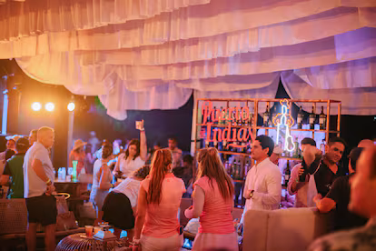 Fey en Cancún y gastronomía sin límites: El Refugio 2026 promete ser la mejor fiesta del Caribe Fey en Cancún y gastronomía sin límites: El Refugio 2026 promete ser la mejor fiesta del Caribe