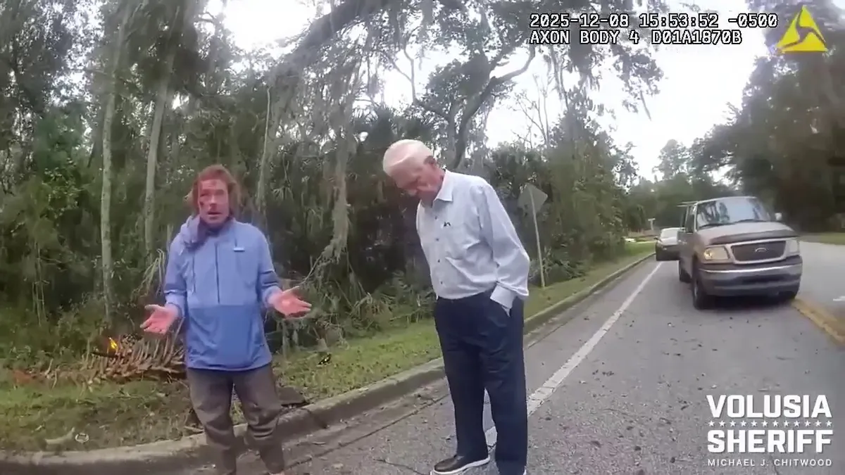 Hombre detenido luego de robarse un BMW en Florida aseguró que fue ‘teletransportado’ al interior del carro Hombre detenido luego de robarse un BMW en Florida aseguró que fue ‘teletransportado’ al interior del carro