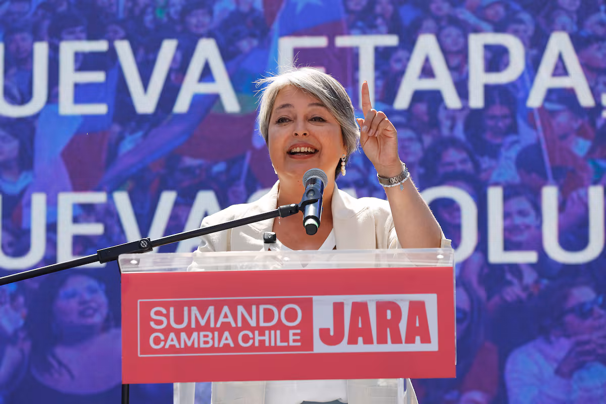 Jeannette Jara busca los votos a contra reloj EL PAÍS
