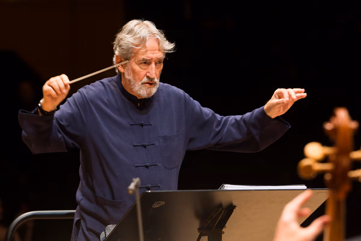 Jordi Savall: “Basta con leer el ‘Quijote’ para darse cuenta de que en España la música está por todas partes” EL PAÍS