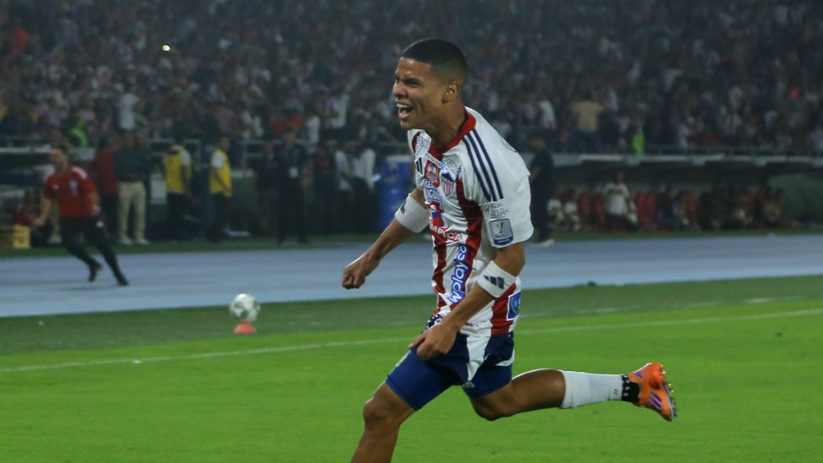 Junior de Barranquilla pega fuerte en Ibagué y lleva a la lona al Tolima: vea el golazo de José Enamorado en la final de la Liga Betplay (video) Junior de Barranquilla pega fuerte en Ibagué y lleva a la lona al Tolima: vea el golazo de José Enamorado en la final de la Liga Betplay (video)