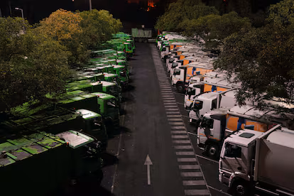 La huelga general contra la reforma que precariza el trabajo en Portugal paraliza transportes, escuelas y hospitales La huelga general contra la reforma que precariza el trabajo en Portugal paraliza transportes, escuelas y hospitales