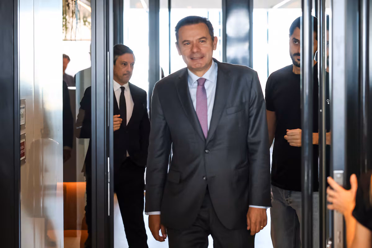 La Fiscalía de Portugal archiva la investigación sobre la empresa familiar del primer ministro Montenegro EL PAÍS