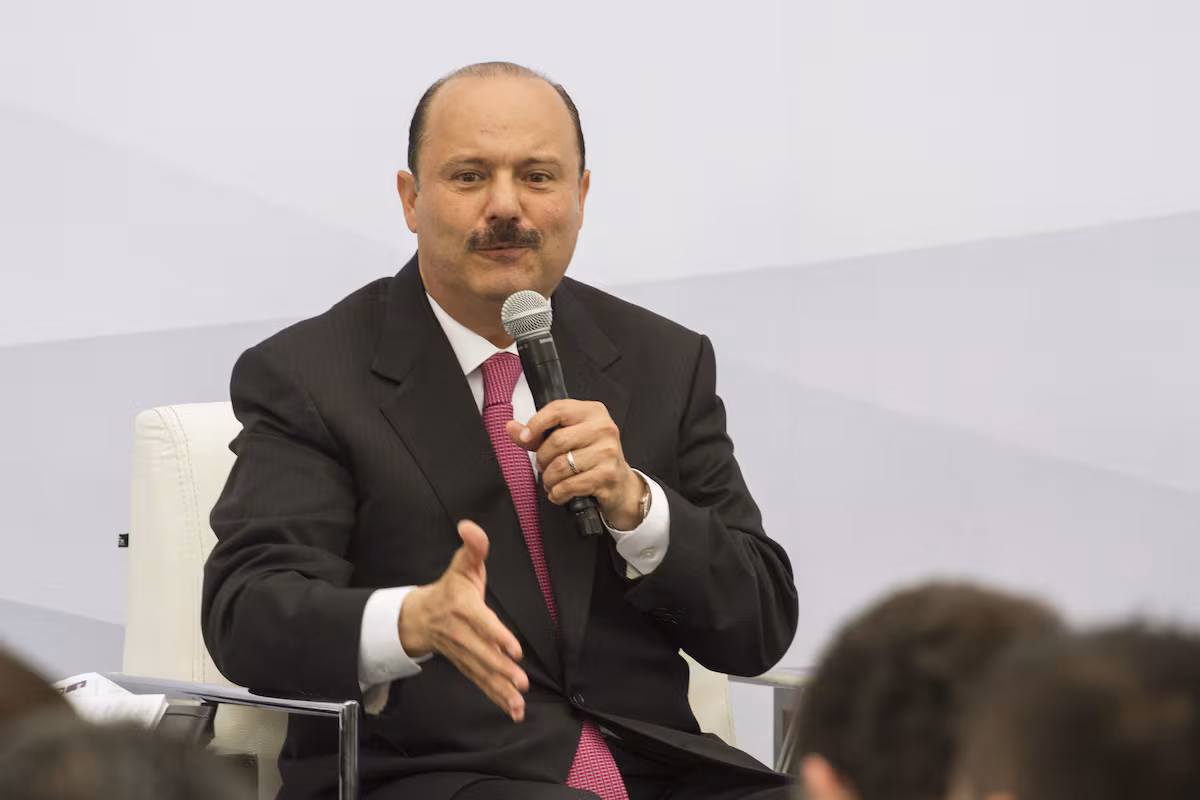 La Fiscalía detiene al exgobernador de Chihuahua César Duarte por lavado de dinero EL PAÍS