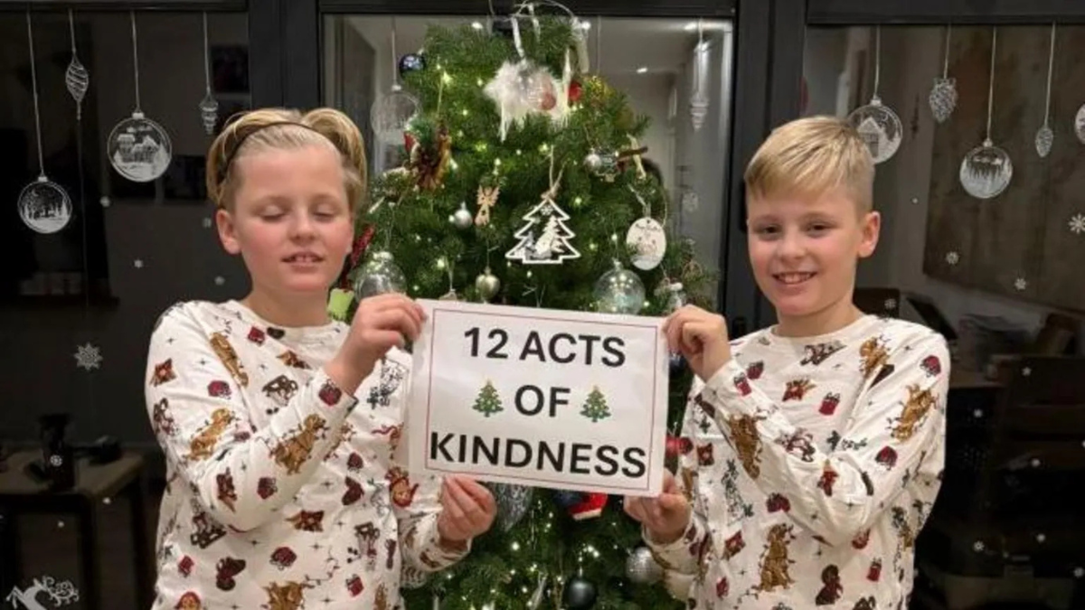 La conmovedora historia de dos gemelos que realizan 12 buenas acciones en diciembre: 'Esto sí es Navidad' La conmovedora historia de dos gemelos que realizan 12 buenas acciones en diciembre: 'Esto sí es Navidad'