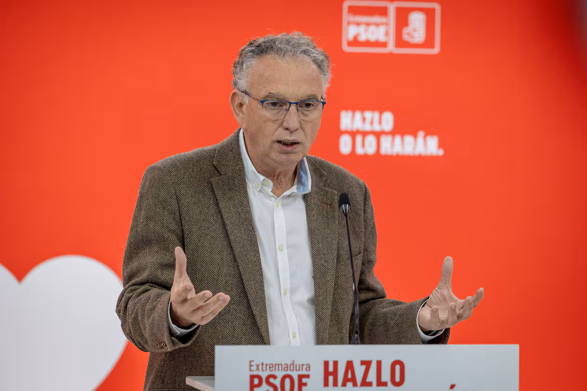 La gestora del PSOE de Extremadura descarta ofrecer su abstención a María Guardiola EL PAÍS