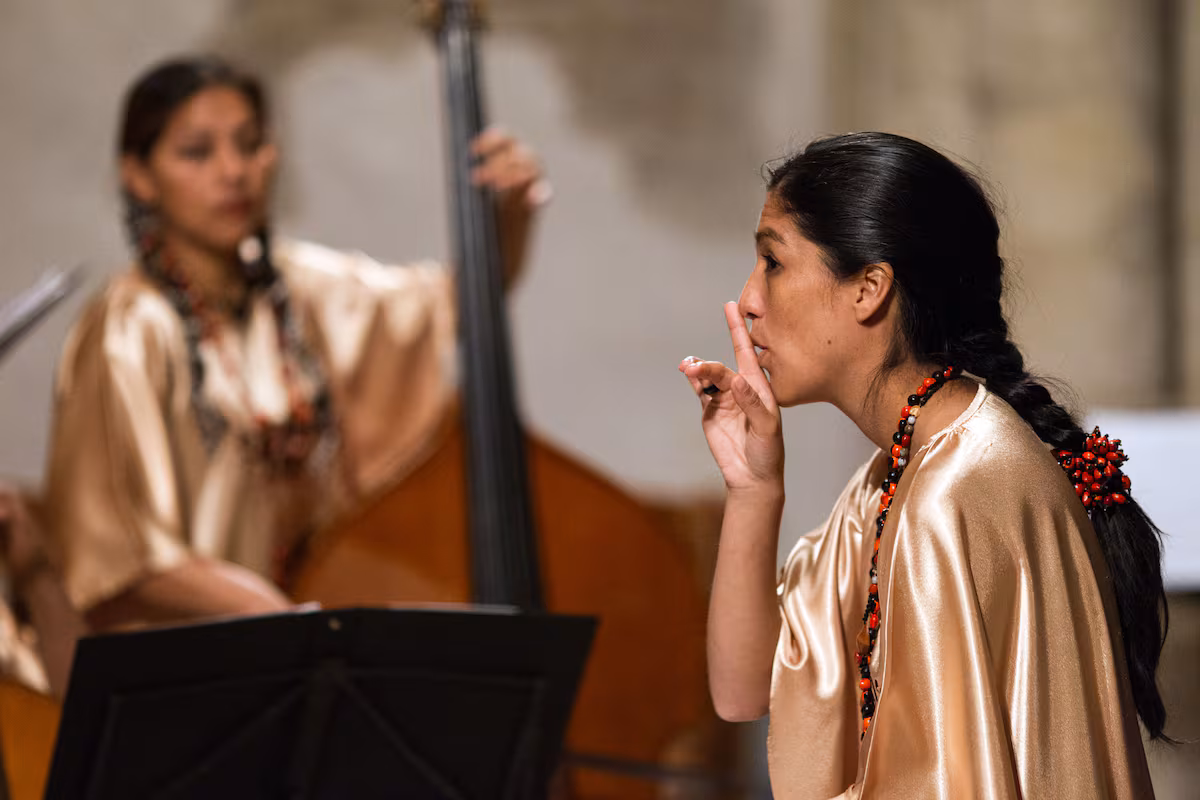 La recolectora de partituras: volver a tocar piezas de principios del siglo XX, conservadas por los indígenas EL PAÍS