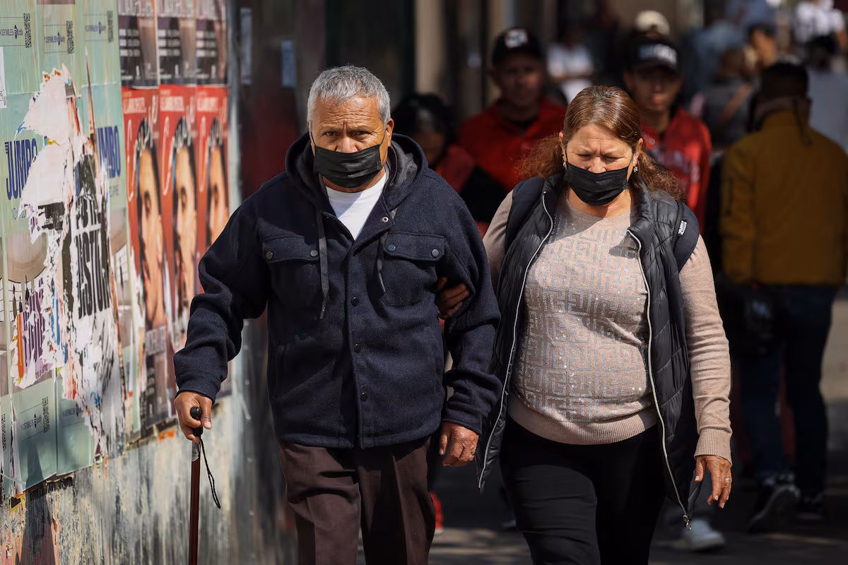 La influenza H3N2 circula más durante la temporada pero no es una amenaza pandémica EL PAÍS