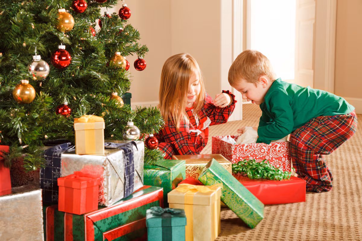 Las consecuencias de sobrerregalar a los niños en Navidad EL PAÍS