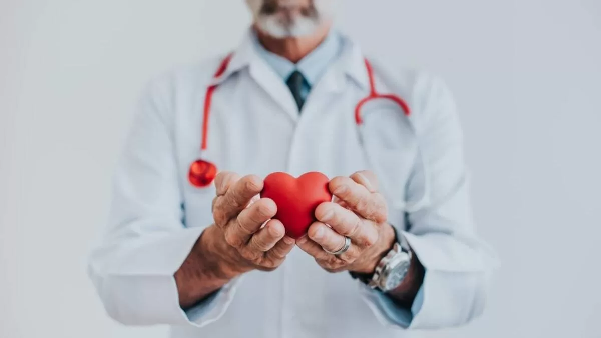 Las relaciones íntimas también influyen en el corazón: estudio propone incluir a la pareja en la rehabilitación cardíaca Las relaciones íntimas también influyen en el corazón: estudio propone incluir a la pareja en la rehabilitación cardíaca