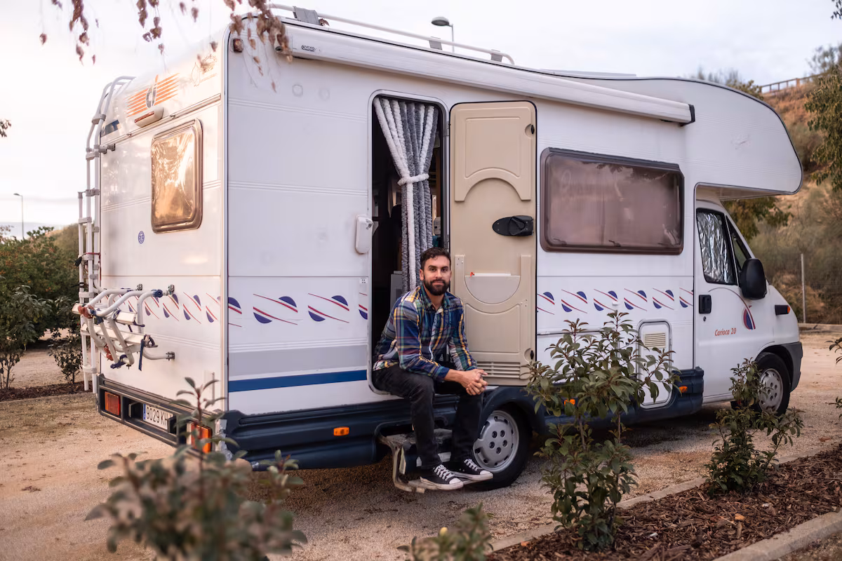 Living in a motorhome due to soaring housing prices in Madrid: ‘I got used to it quickly, but I don’t idealize it’ EL PAÍS