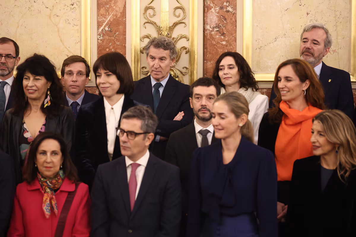 Los antipolíticos EL PAÍS