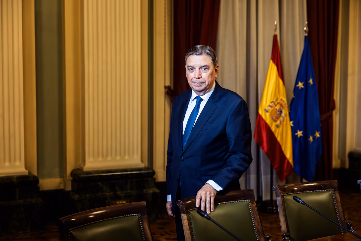 Luis Planas: “Las dos próximas semanas son claves para ver la extensión de la peste porcina” EL PAÍS