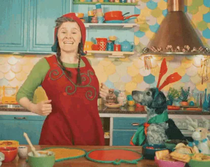 Lo más odioso de la comida de Navidad: pelmazos en la cocina, atracones o sobremesas eternas Lo más odioso de la comida de Navidad: pelmazos en la cocina, atracones o sobremesas eternas