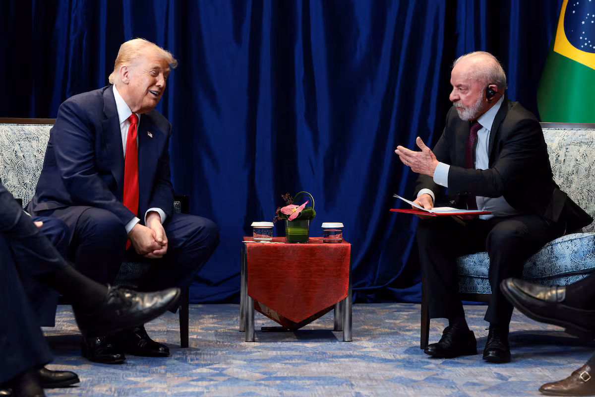 Más de 40 congresistas demócratas piden por carta a Trump que cese en sus “intentos de socavar la democracia en Brasil” EL PAÍS