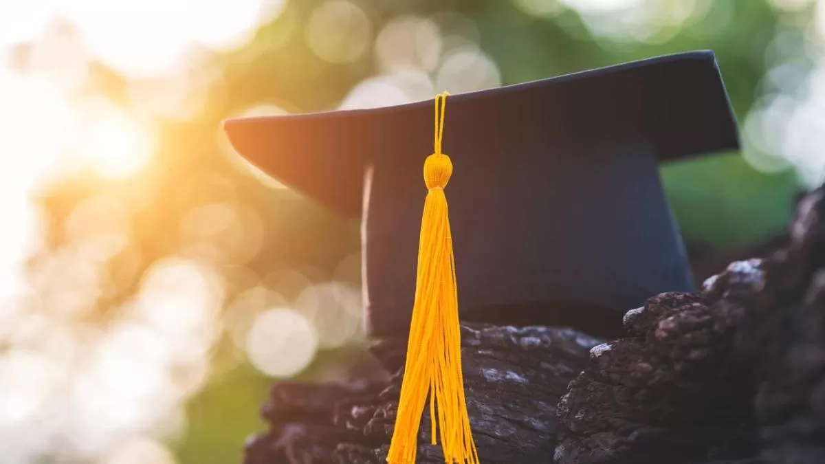 No solo es Colfuturo: Colombia registra una caída en becas y créditos de posgrado y una de las tasas más bajas de graduados de doctorado No solo es Colfuturo: Colombia registra una caída en becas y créditos de posgrado y una de las tasas más bajas de graduados de doctorado