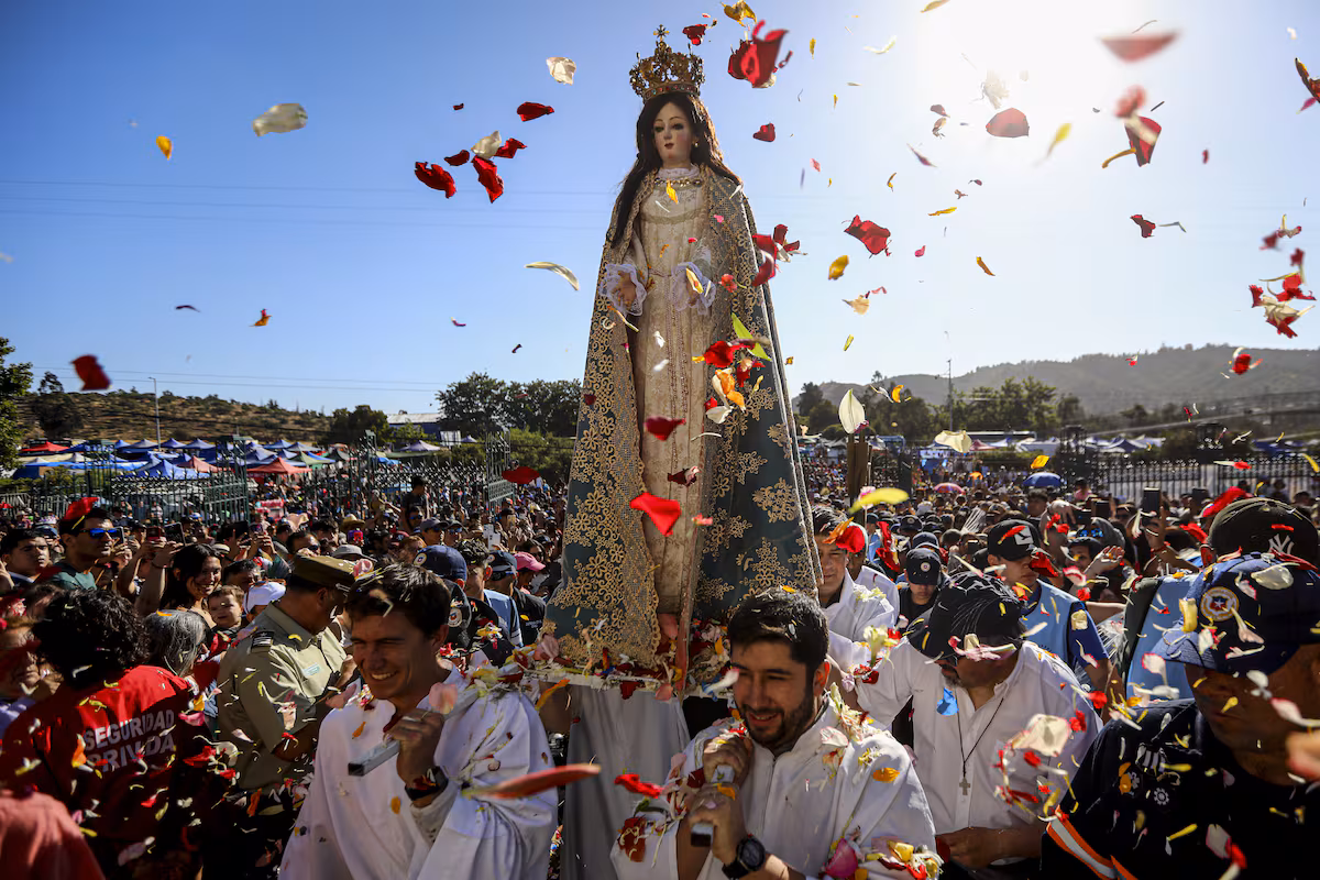 Peregrinación a Lo Vásquez: ruta, cierres y recomendaciones para el recorrido EL PAÍS