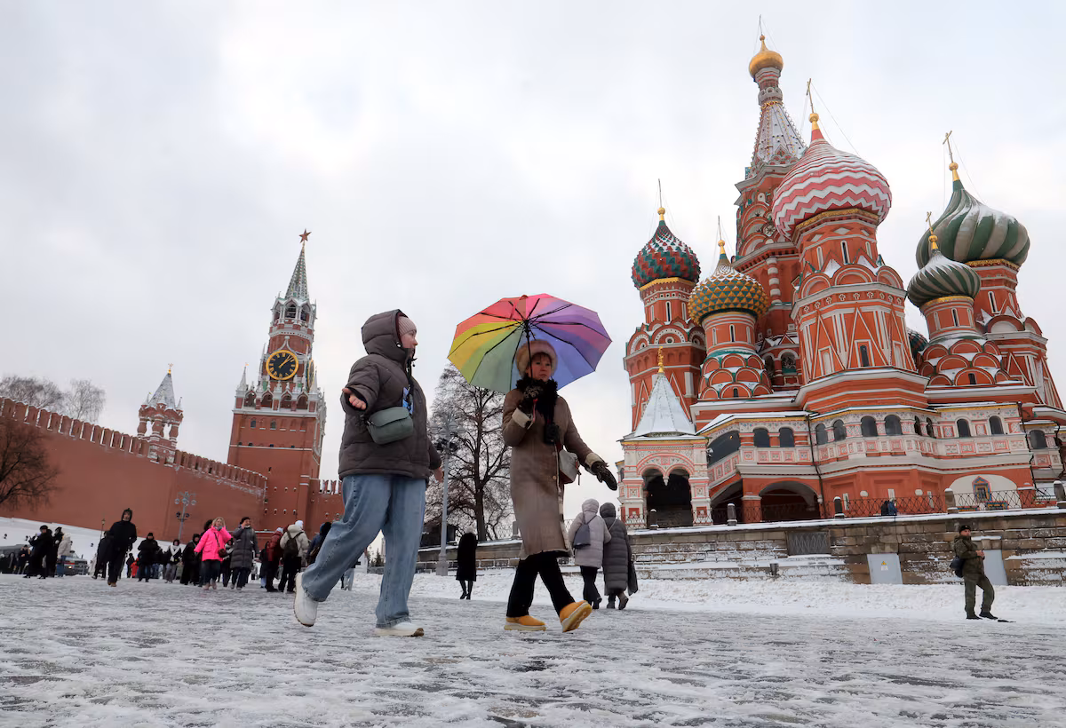 Putin quiere continuar la guerra de Ucrania; los rusos, no: “Que se acabe, todos estamos cansados” EL PAÍS