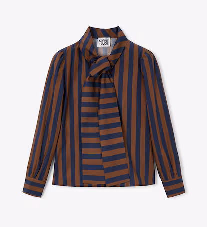 El furor y la nostalgia por la camisa ‘sharf’: claves para llevarla con estilo en 2026 El furor y la nostalgia por la camisa ‘sharf’: claves para llevarla con estilo en 2026
