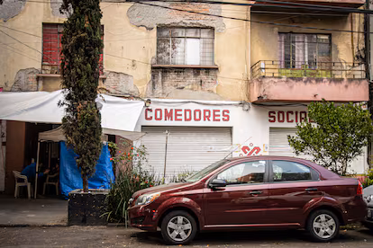 Todos los golpes de la gentrificación en una esquina de la Roma Todos los golpes de la gentrificación en una esquina de la Roma