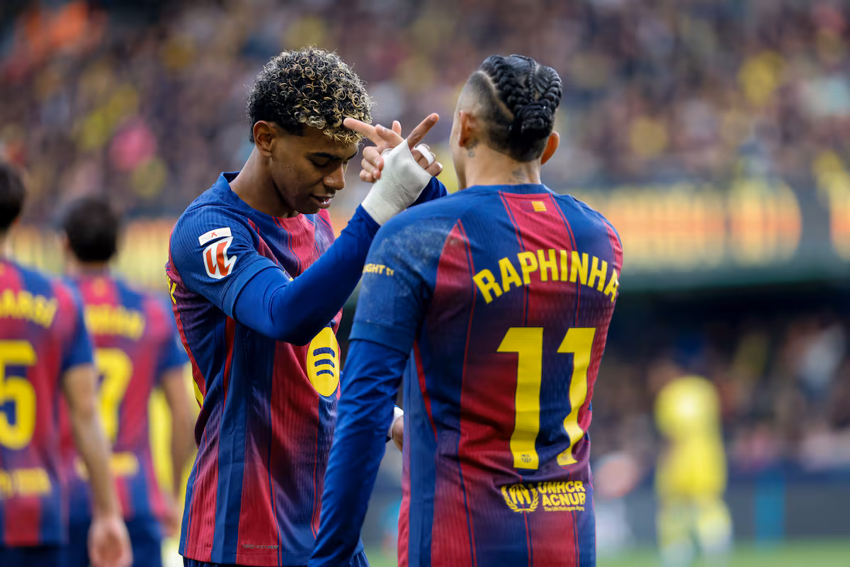 Raphinha, Lamine Yamal y Joan García resuelven al Barcelona EL PAÍS