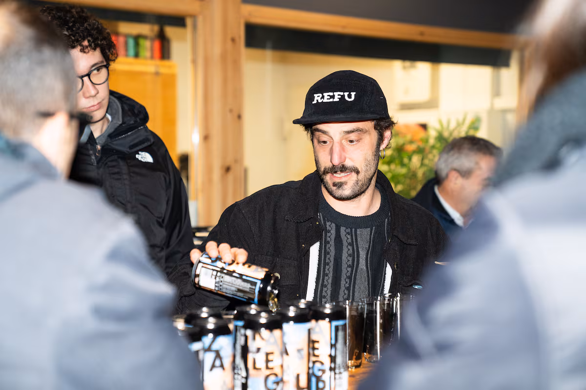 Refu, la cerveza artesana que nació en Baqueira y se bebe en todo el Pirineo EL PAÍS