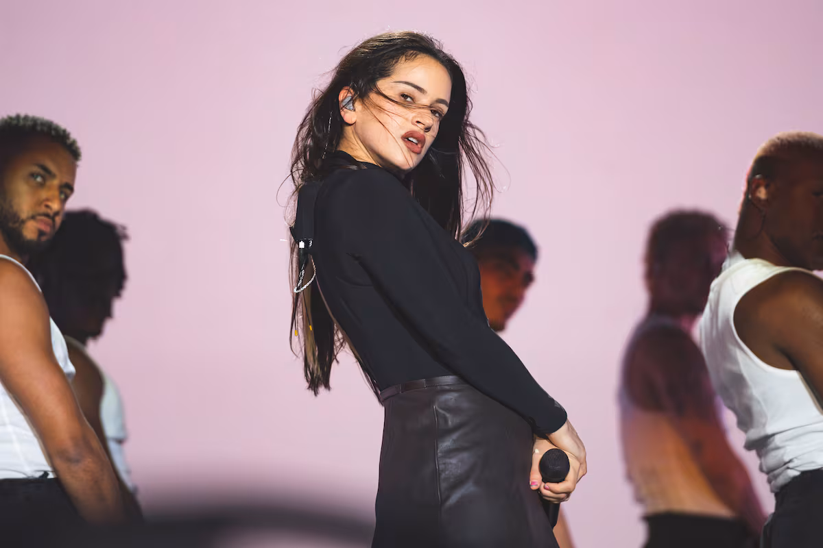 Rosalía anuncia nuevas fechas en México: ciudades, fechas y detalles de la venta de boletos de la gira ‘Lux’ EL PAÍS