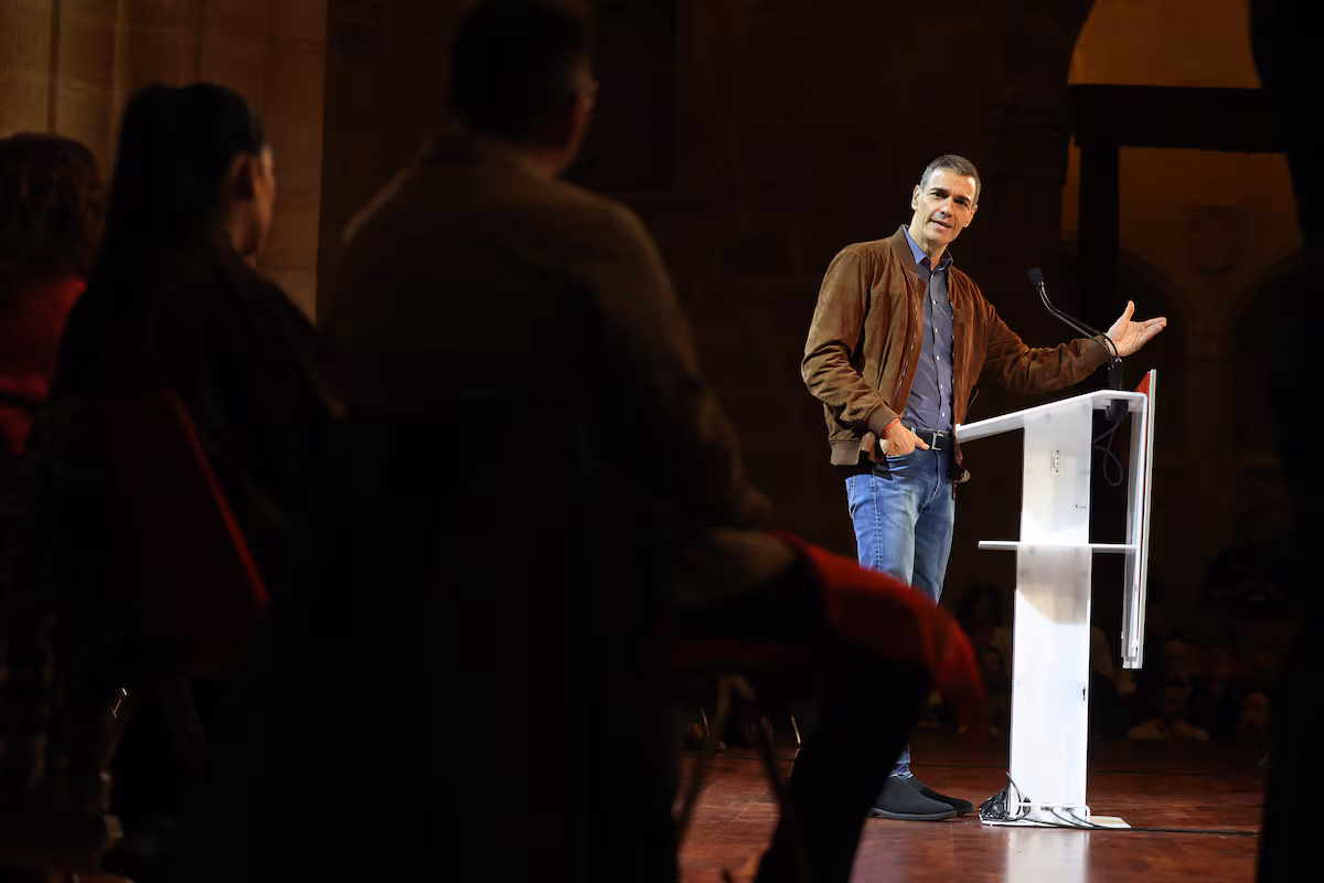 Sánchez: “Por supuesto que merece la pena gobernar, aunque sea en estas circunstancias” EL PAÍS