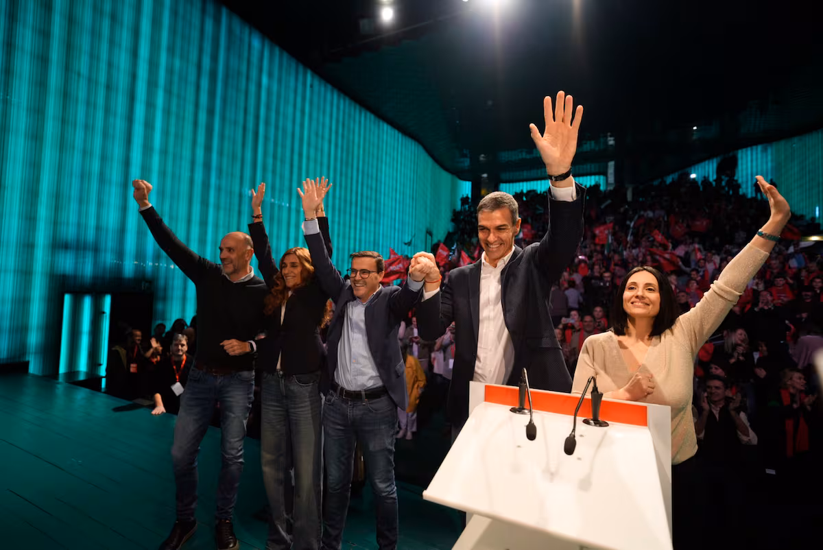 Sánchez se aferra al “bulo del pucherazo” de Guardiola para activar al electorado progresista EL PAÍS