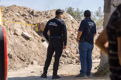 La crisis de los desaparecidos de México rodea una de las sedes del Mundial La crisis de los desaparecidos de México rodea una de las sedes del Mundial