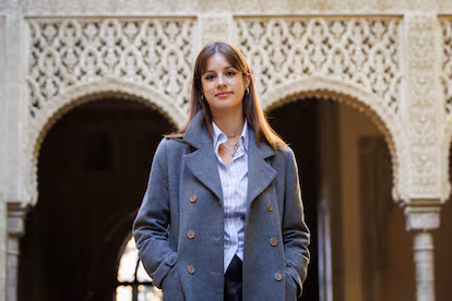 La historia de una adolescente en su recuperación del TCA: cuando comer duele y escribir sana La historia de una adolescente en su recuperación del TCA: cuando comer duele y escribir sana