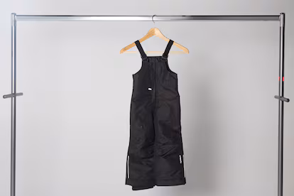 Una playa que vomita ropa usada, cooperantes con complejo de “salvador blanco” y el mapa de África corregido: 12 reportajes para entender un mundo en crisis Una playa que vomita ropa usada, cooperantes con complejo de “salvador blanco” y el mapa de África corregido: 12 reportajes para entender un mundo en crisis