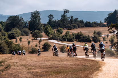 De Vitoria a Vitoria en bici: un viaje de casi 900 kilómetros y conversaciones entre paisajes inolvidables De Vitoria a Vitoria en bici: un viaje de casi 900 kilómetros y conversaciones entre paisajes inolvidables