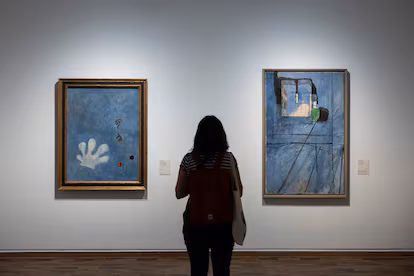“El arte es el azul”: cómo un color cautivó nuestros sentidos “El arte es el azul”: cómo un color cautivó nuestros sentidos