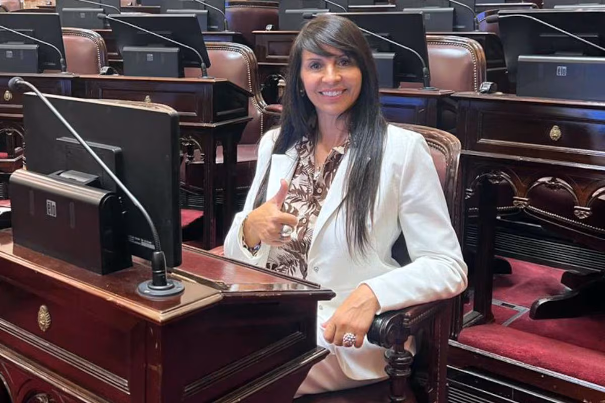 Una legisladora electa en las listas de Milei renuncia tras ser denunciada por vínculos con el narcotráfico EL PAÍS