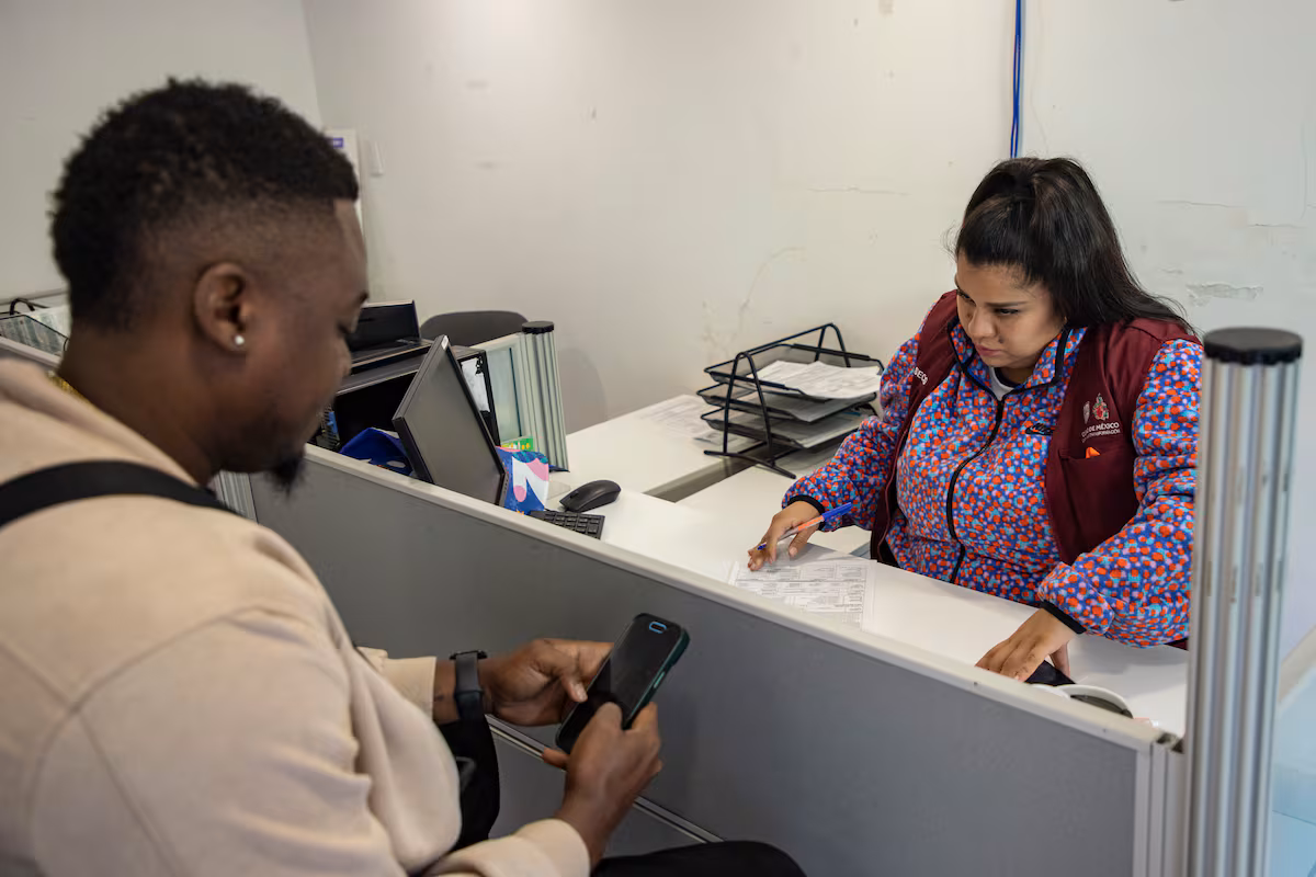 Una llave digital para abrir las puertas de Ciudad de México a los migrantes EL PAÍS