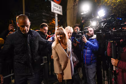 El juez Peinado fracasa en sus intentos de elevar el ‘caso Begoña Gómez’ al Gobierno El juez Peinado fracasa en sus intentos de elevar el ‘caso Begoña Gómez’ al Gobierno