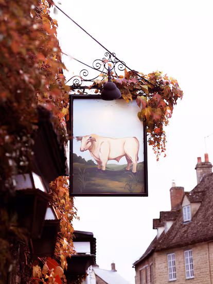 Sally Abé, chef: “El trabajo de cocinero se ha vuelto más fácil, pero sigue sin incluir a las mujeres” Sally Abé, chef: “El trabajo de cocinero se ha vuelto más fácil, pero sigue sin incluir a las mujeres”
